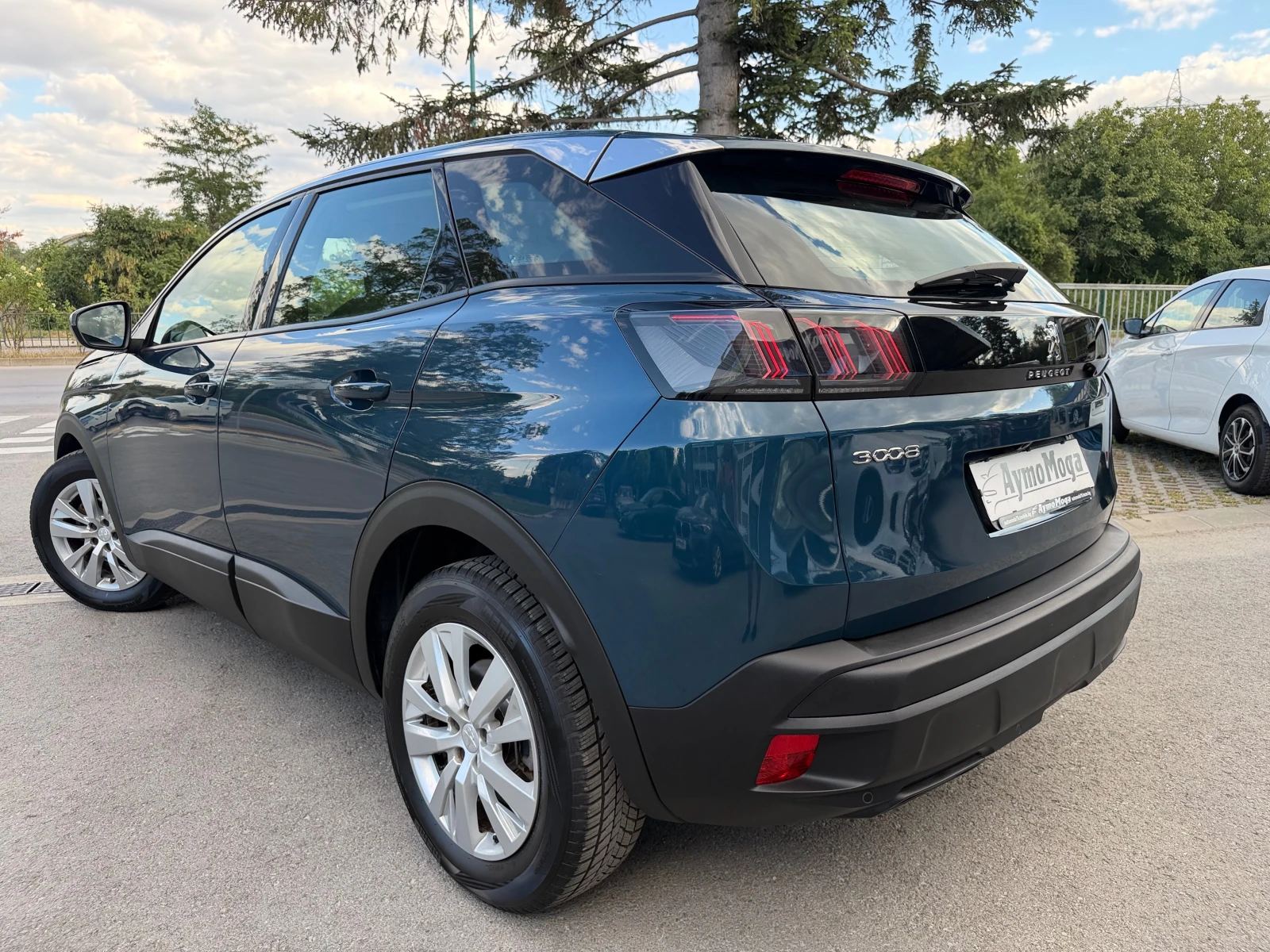 Peugeot 3008 1.5 AVT LED KAMERA , снимка 5 - Автомобили и джипове - 55750921