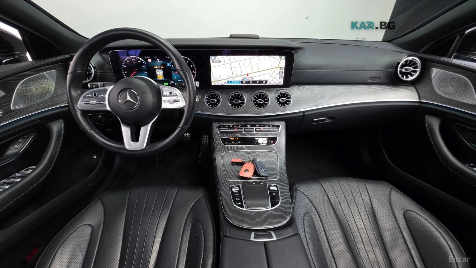 Mercedes-Benz CLS 450 4MATIC* AMG* ПОДГРЕВ* ОБДУХВАНЕ* 360* BURMESTER* P, снимка 6 - Автомобили и джипове - 55899266