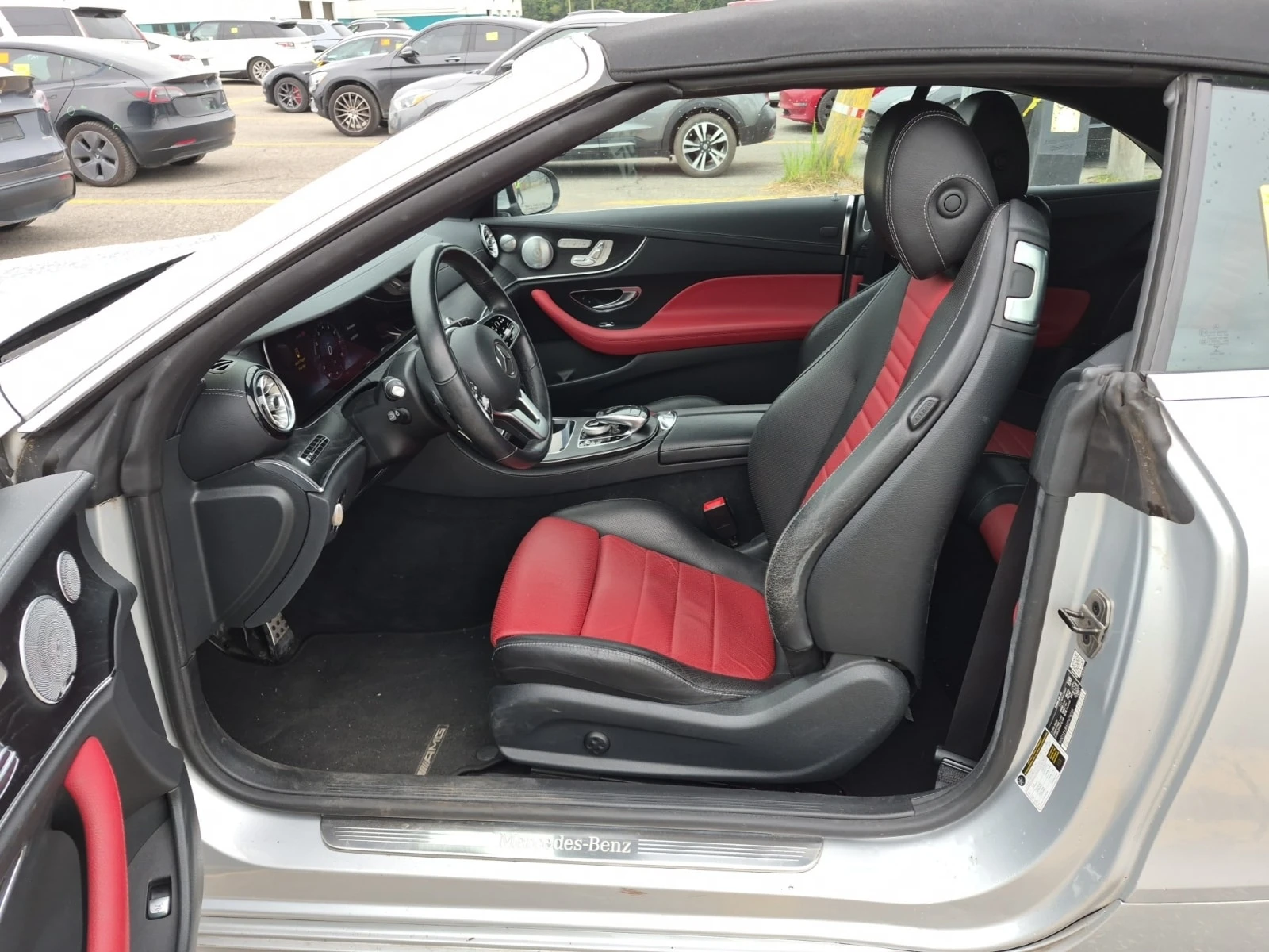 Mercedes-Benz E 450 * CABRIOLET * CARFAX * БЕЗ ПЪРВОНАЧАЛНА ВНОСКА, снимка 8 - Автомобили и джипове - 56027633