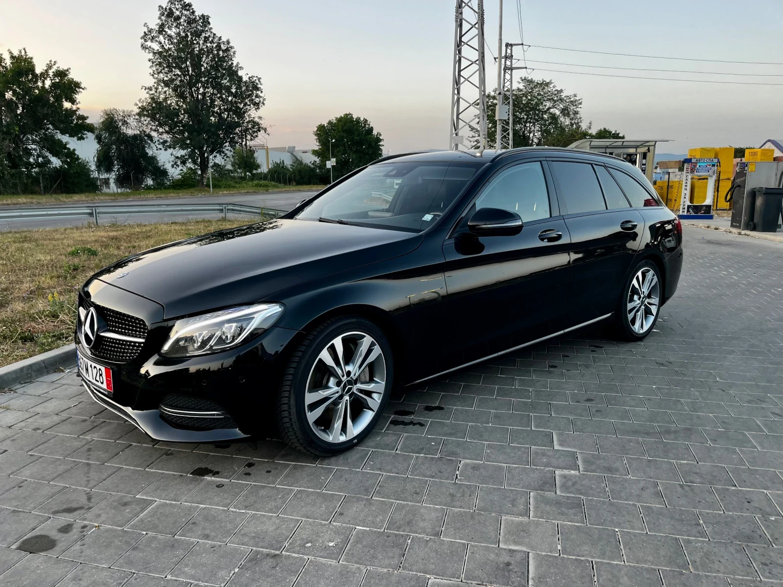 Mercedes-Benz C 400 9G-TRONIC 4MATIC