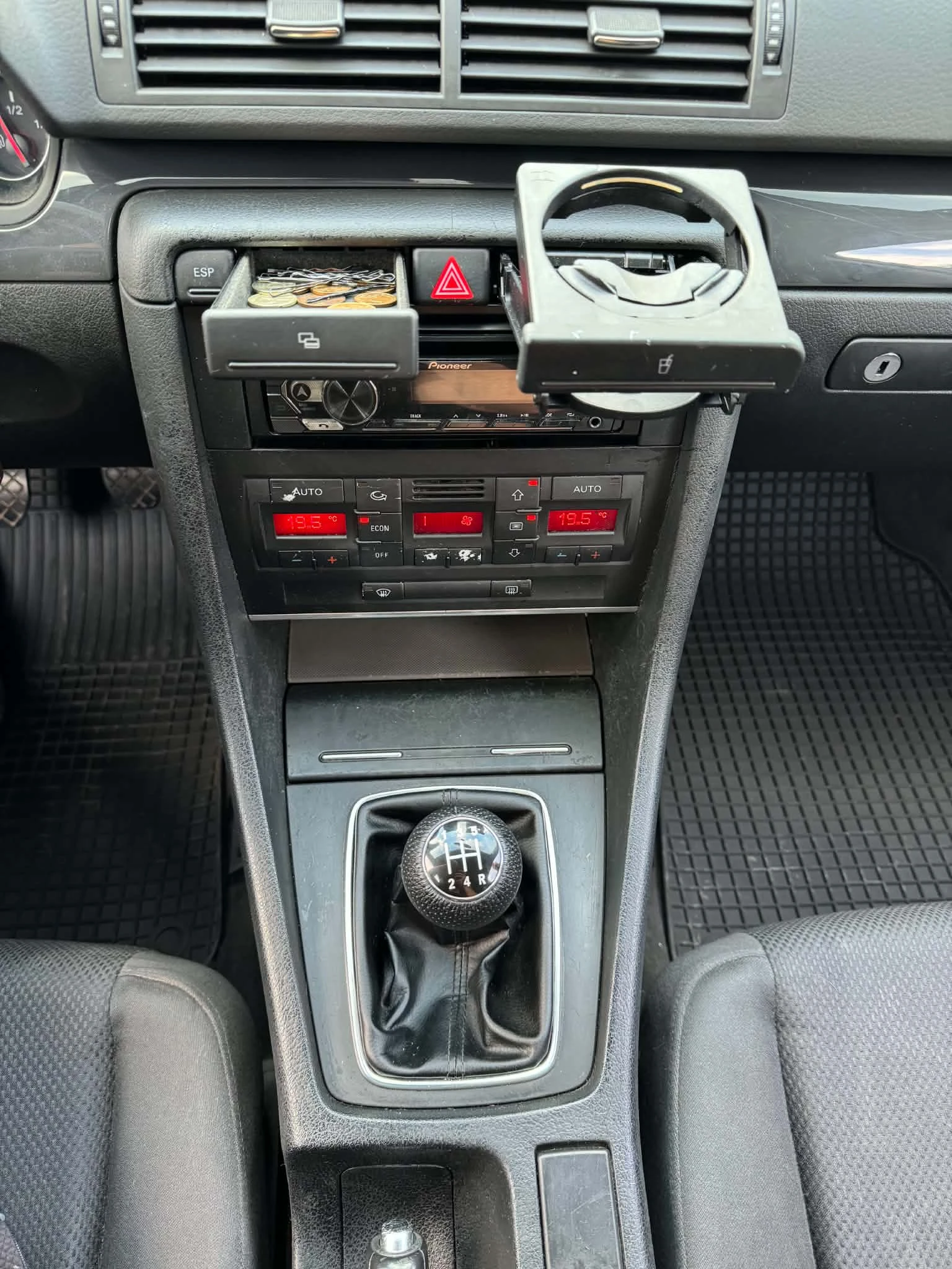 Audi A4 1.9TDI , снимка 15 - Автомобили и джипове - 56141268