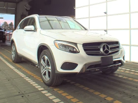  Mercedes-Benz GLC 30...