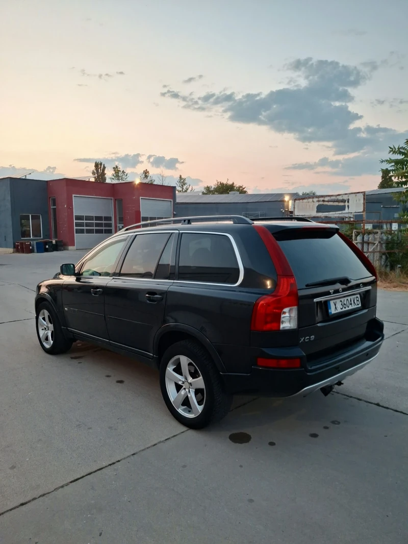 Volvo Xc90, снимка 3 - Автомобили и джипове - 51740854
