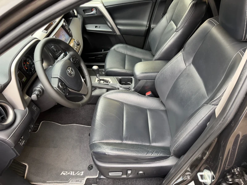 Toyota Rav4 2.5 Hybrid* 4X4 EXECUTIVE* Пълна Сервизна История!, снимка 7 - Автомобили и джипове - 53233637
