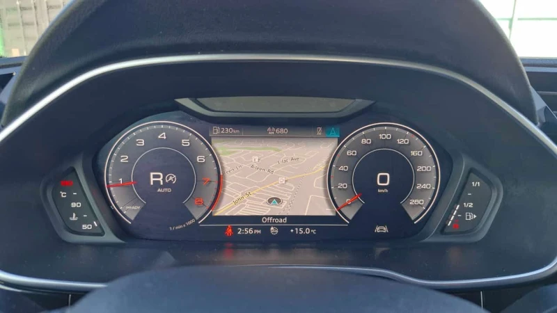 Audi Q3 * Progressiv * CARFAX * ПАНОРАМА * KEYLESS, снимка 12 - Автомобили и джипове - 53577593