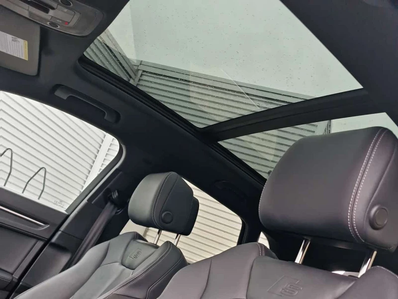 Audi Q3 * Progressiv * CARFAX * ПАНОРАМА * KEYLESS, снимка 10 - Автомобили и джипове - 53577593