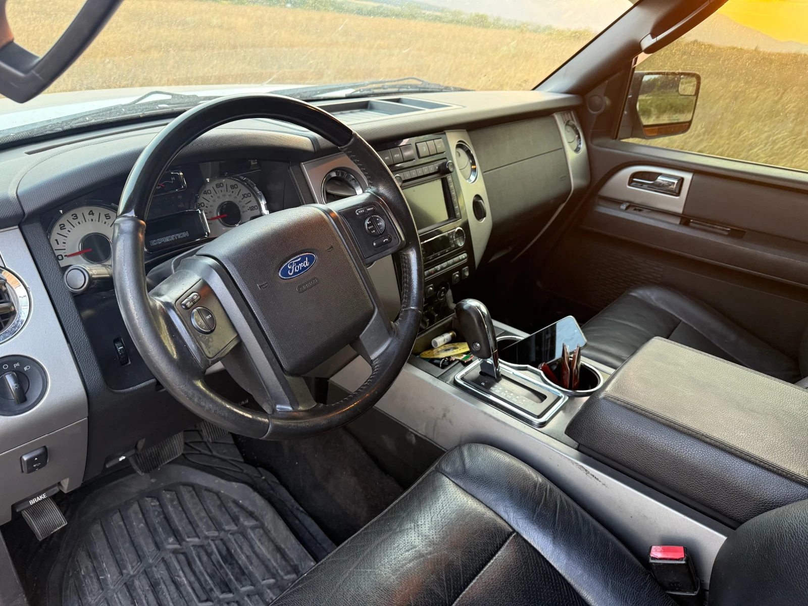 Ford Expedition  - изображение 6