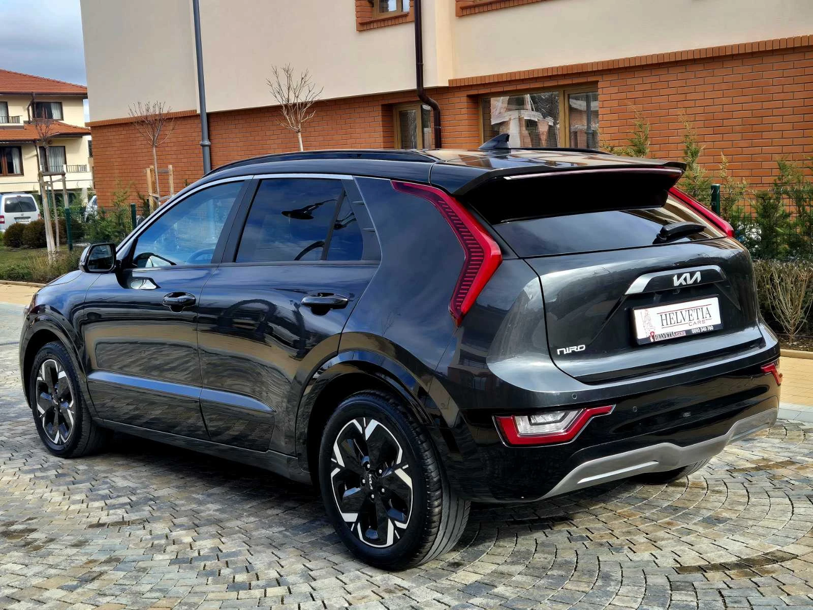 Kia Niro 65 KWH* SOH 100%* H/K* ����* �������*  | Mobile.bg � ����������� 3