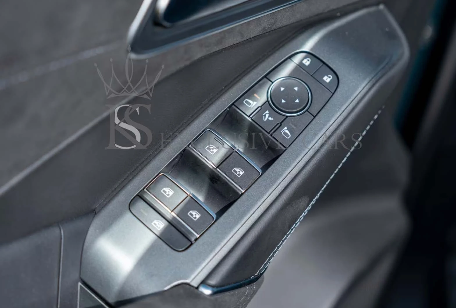 Nissan Qashqai N-DESIGN* 4x4* 360* ALCANTARA* , снимка 5 - Автомобили и джипове - 53738225