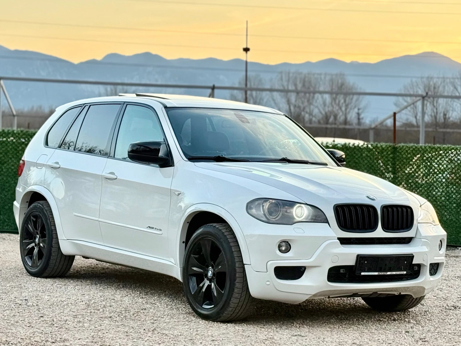 BMW X5 3.5D 286hp * М-Пакет* Панорама* ИТАЛИЯ*  - изображение 3