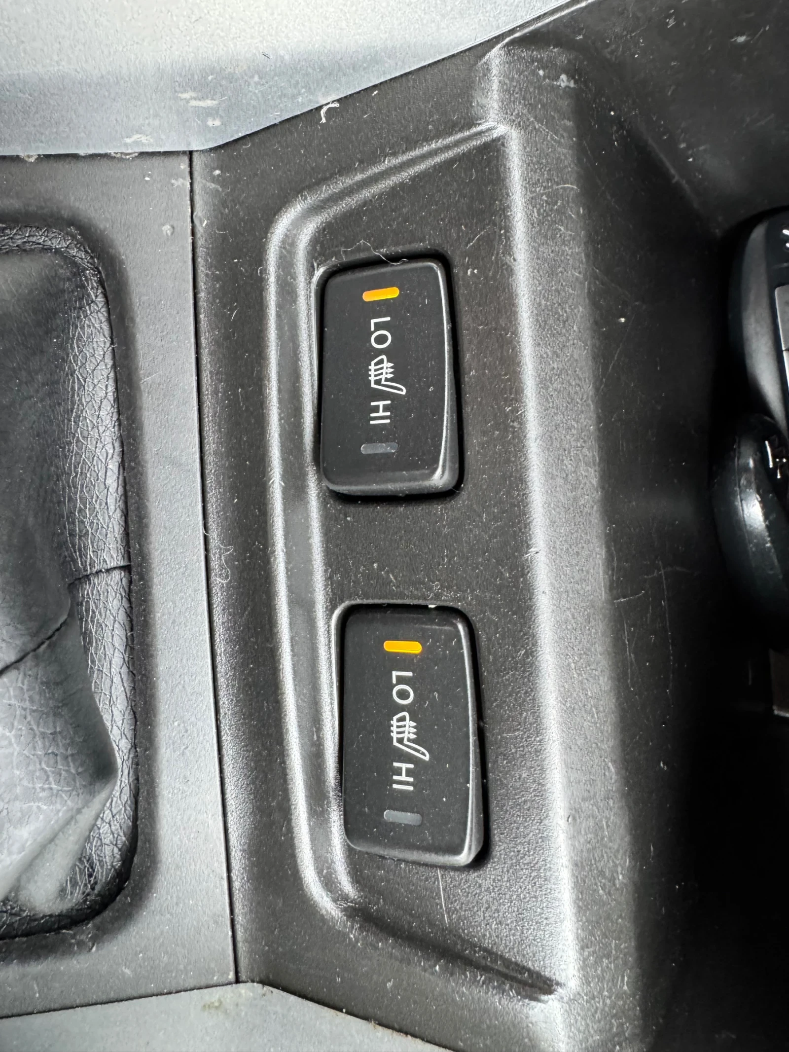 Suzuki Vitara 1.6DI-D ALL GRIP 4x4, снимка 11 - Автомобили и джипове - 53978758