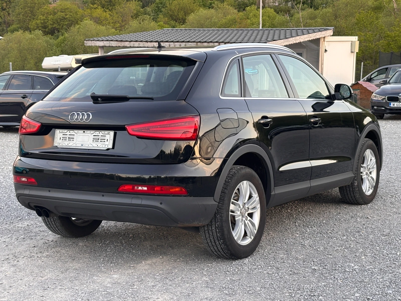 Audi Q3 2.0 TDI / Автомат, снимка 7 - Автомобили и джипове - 54417599