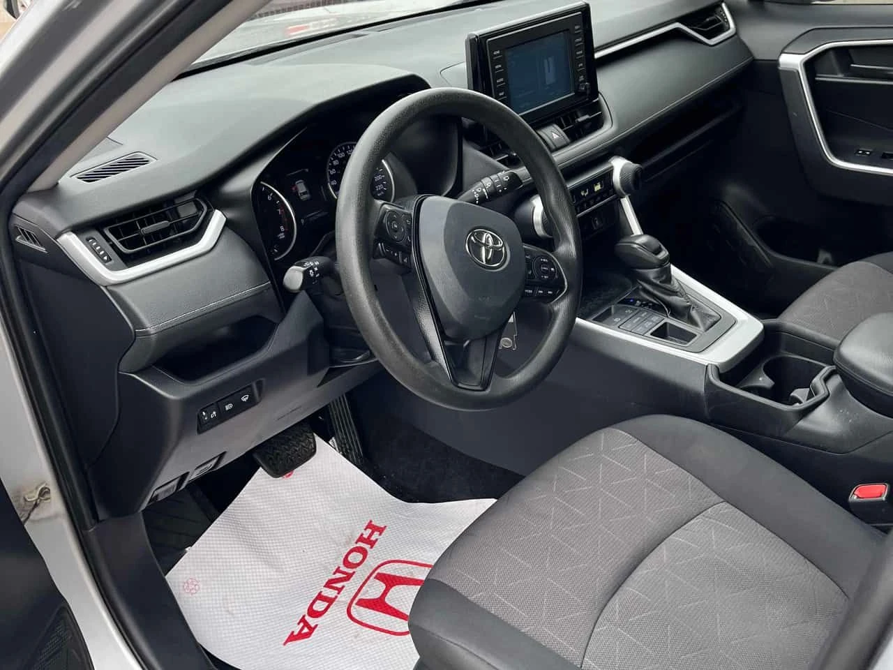Toyota Rav4 * AWD * ПОДГРЕВ * ОТ ПРЕДСТАВИТЕЛСТВО, снимка 7 - Автомобили и джипове - 54509886