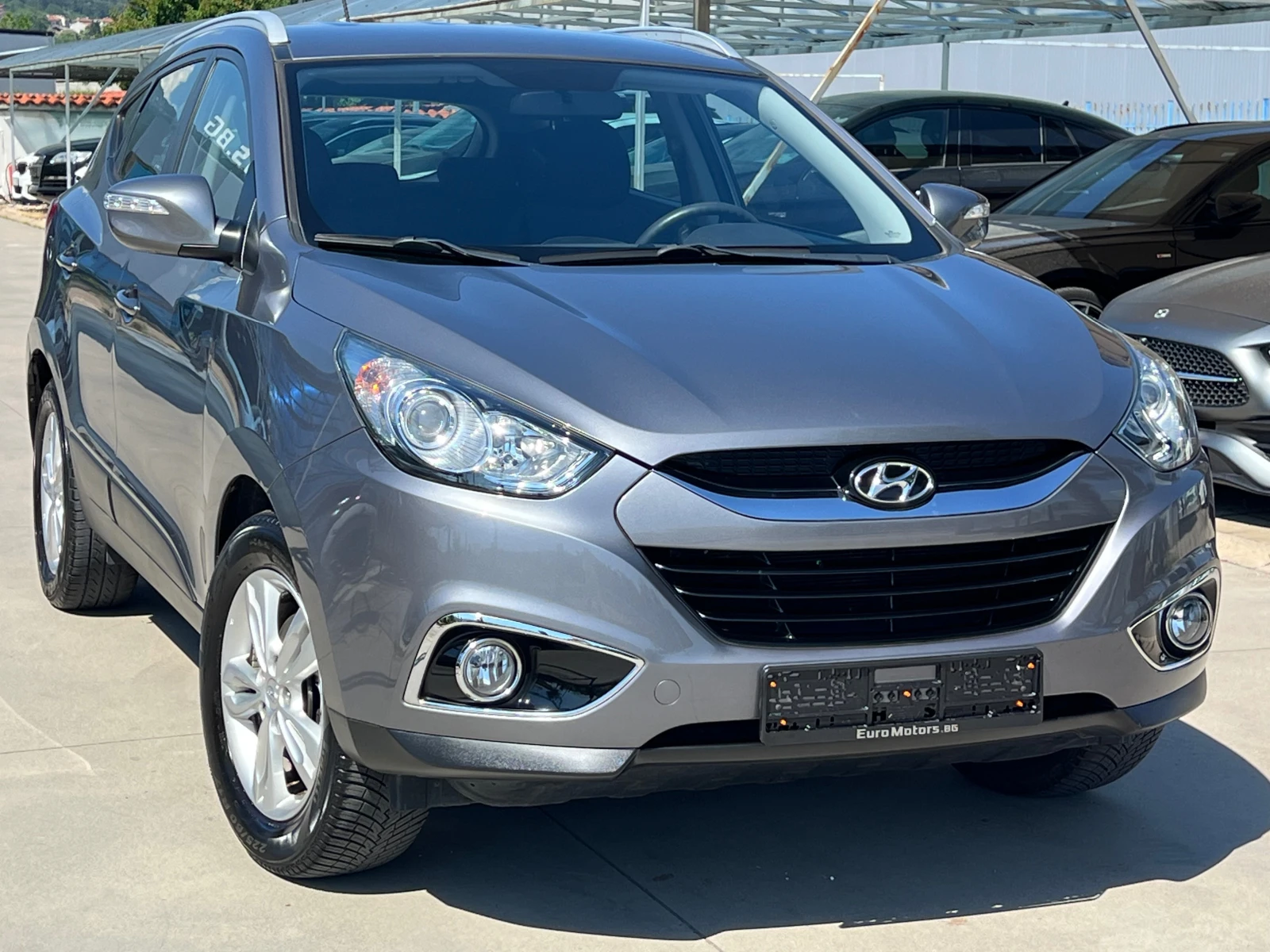 Hyundai IX35 1.6i, 119000км! СЕРВИЗНА ИСТОРИЯ!, снимка 3 - Автомобили и джипове - 54854720