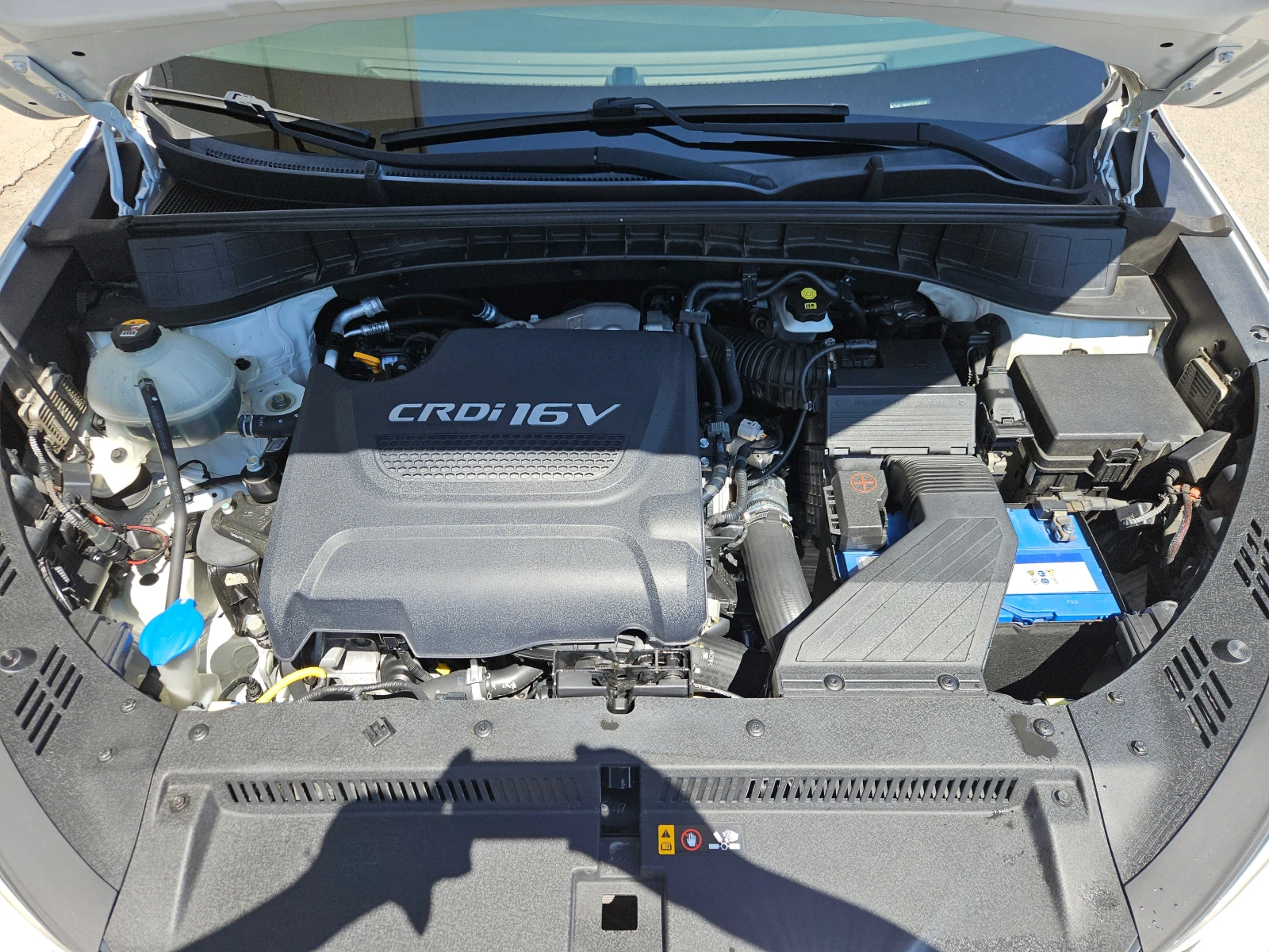 Hyundai Tucson 2.0CRDI/4X4/КАМЕРА/ПОДГРЕВ/LED/NAVI/БЛУТУТ/EURO6B, снимка 8 - Автомобили и джипове - 55462847