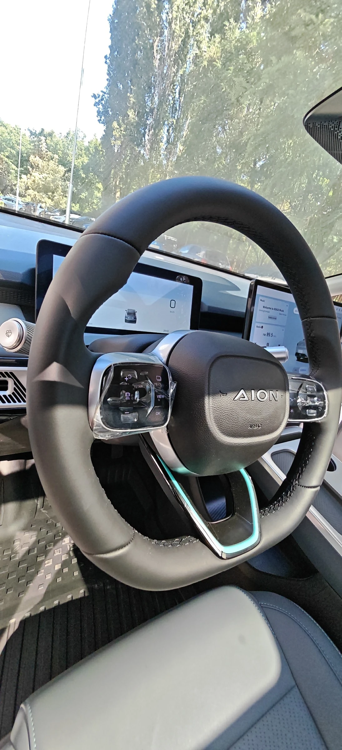 ����� AION Y Premium | Mobile.bg � ����������� 14