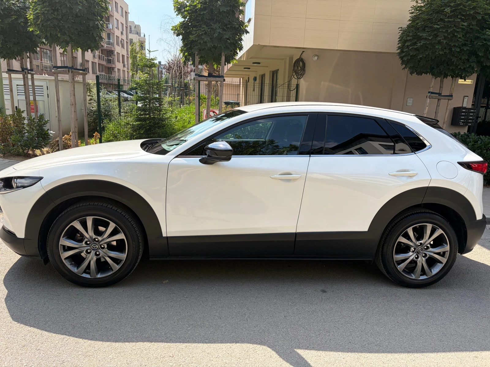 Mazda CX-30 2.0 eSkyactiv X 186кс Exclusive line-гаранция 2030, снимка 2 - Автомобили и джипове - 55761997