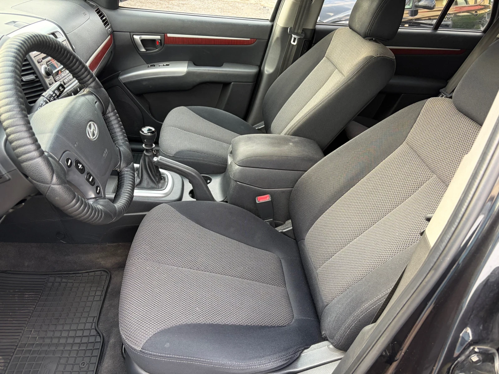 Hyundai Santa fe, снимка 9 - Автомобили и джипове - 55863612