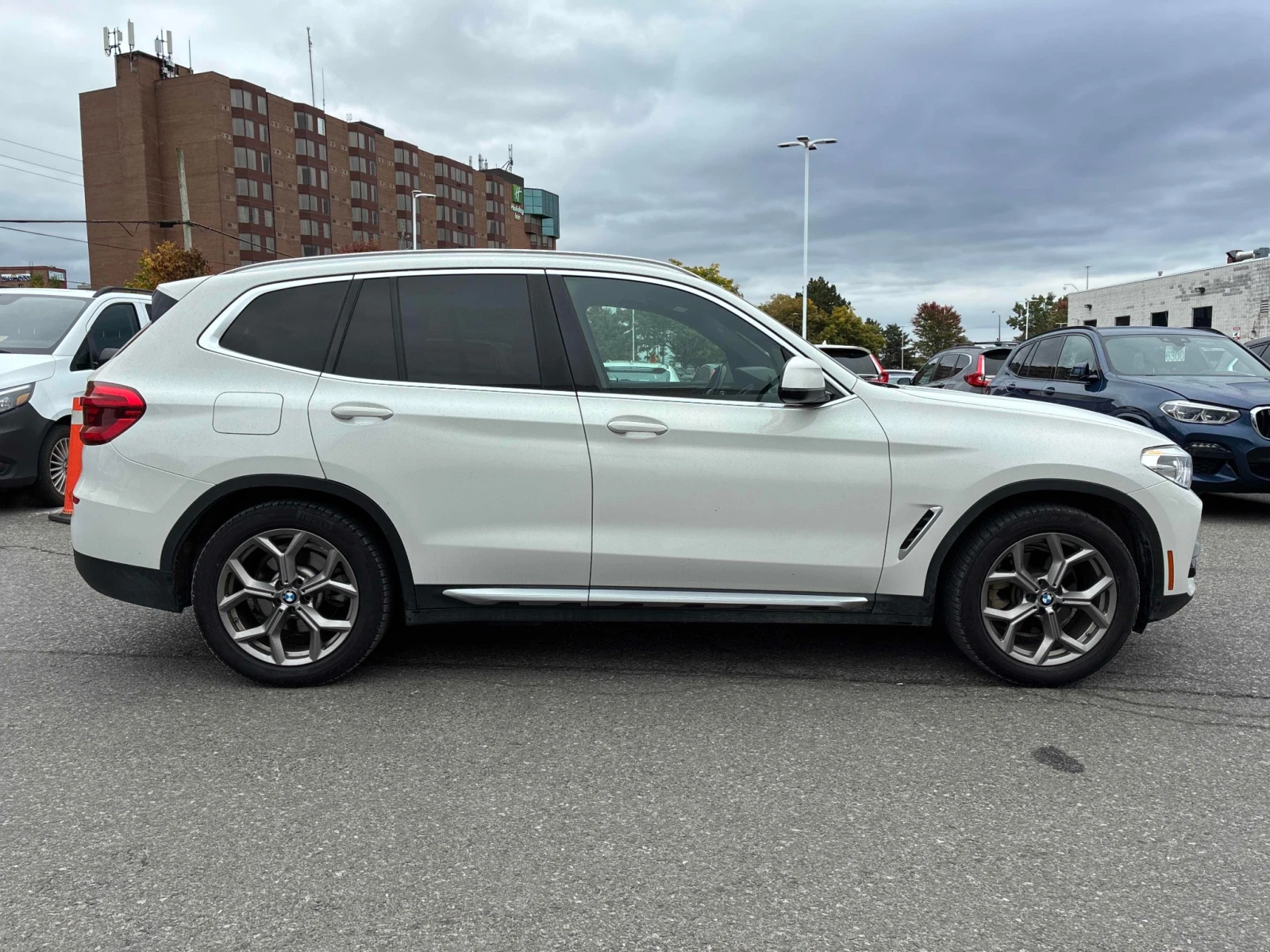 BMW X3 30e / Carfax / Лизинг, снимка 3 - Автомобили и джипове - 56440108