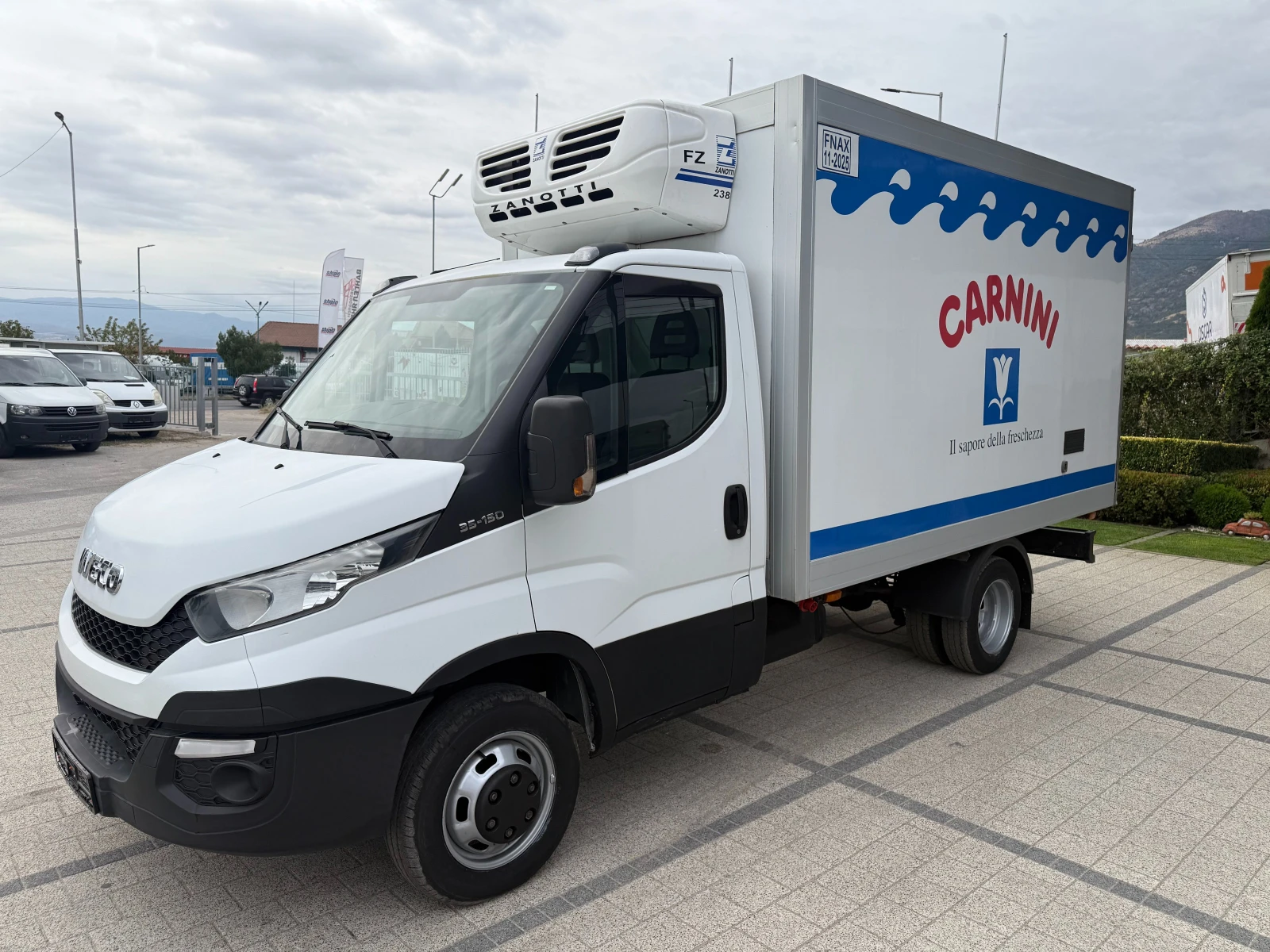 Iveco Daily 35-150 3.0HPI до 3.5т. Хладилен+ ток  - изображение 3