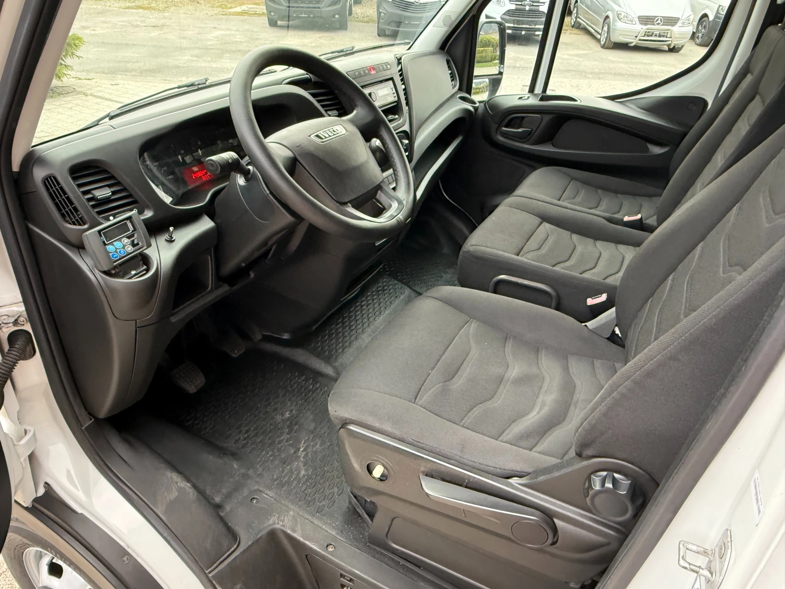 Iveco Daily 35-150 3.0HPI  3.5. +   | Mobile.bg   13