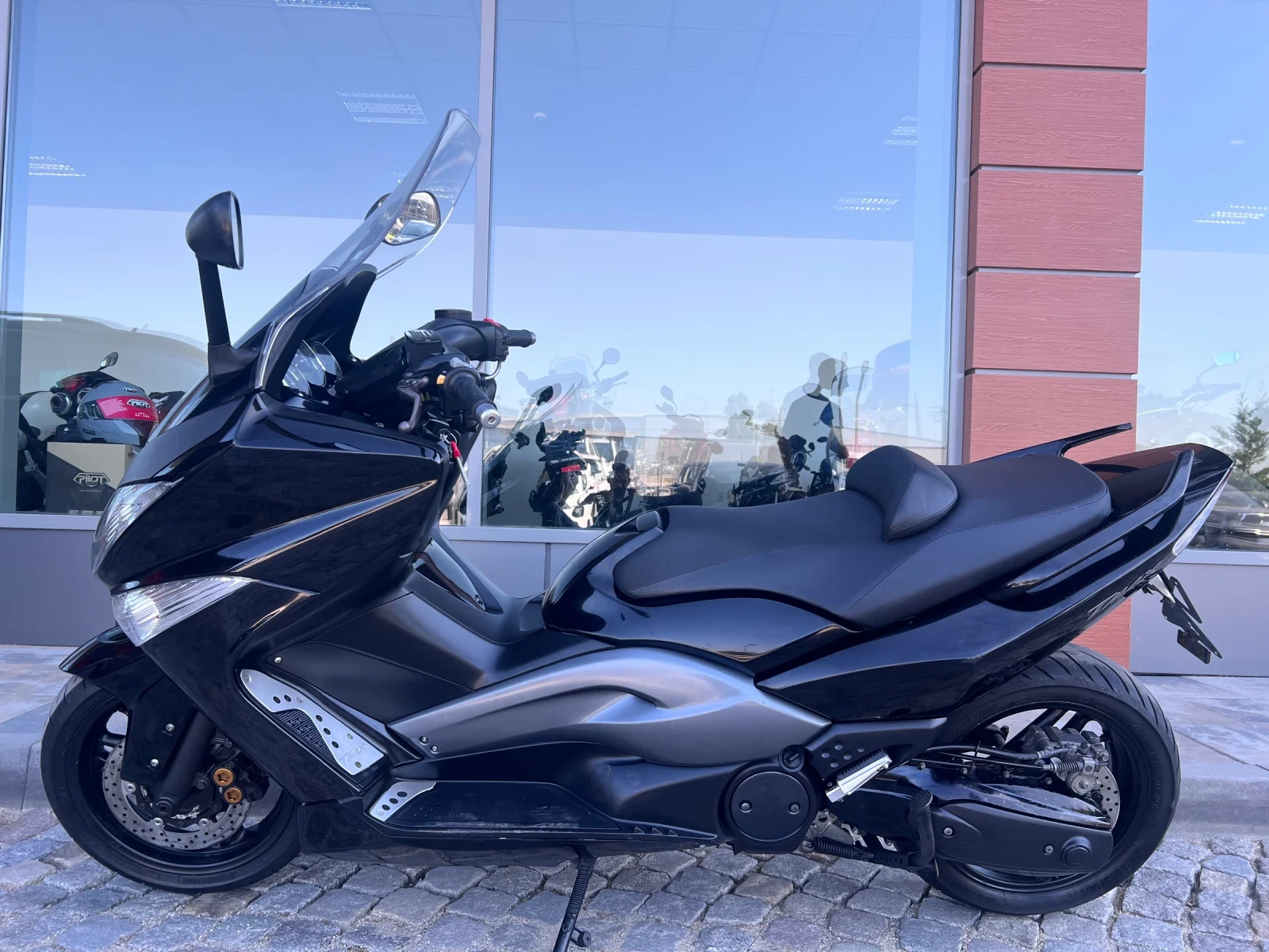 Yamaha T-max 500i - изображение 4