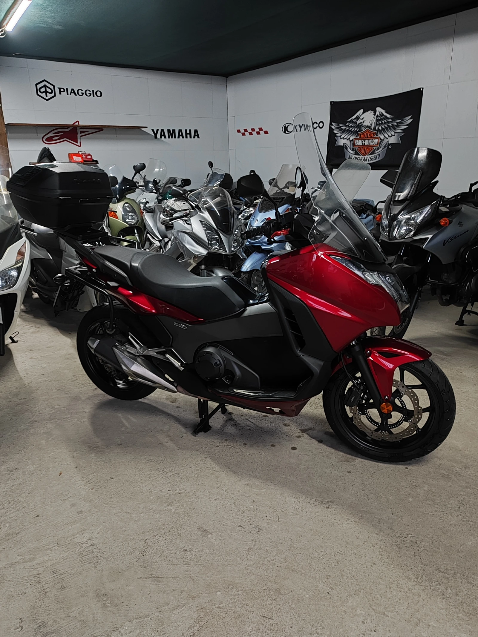 Honda Integra 750i traction control , снимка 5 - Мотоциклети и мототехника - 54727536