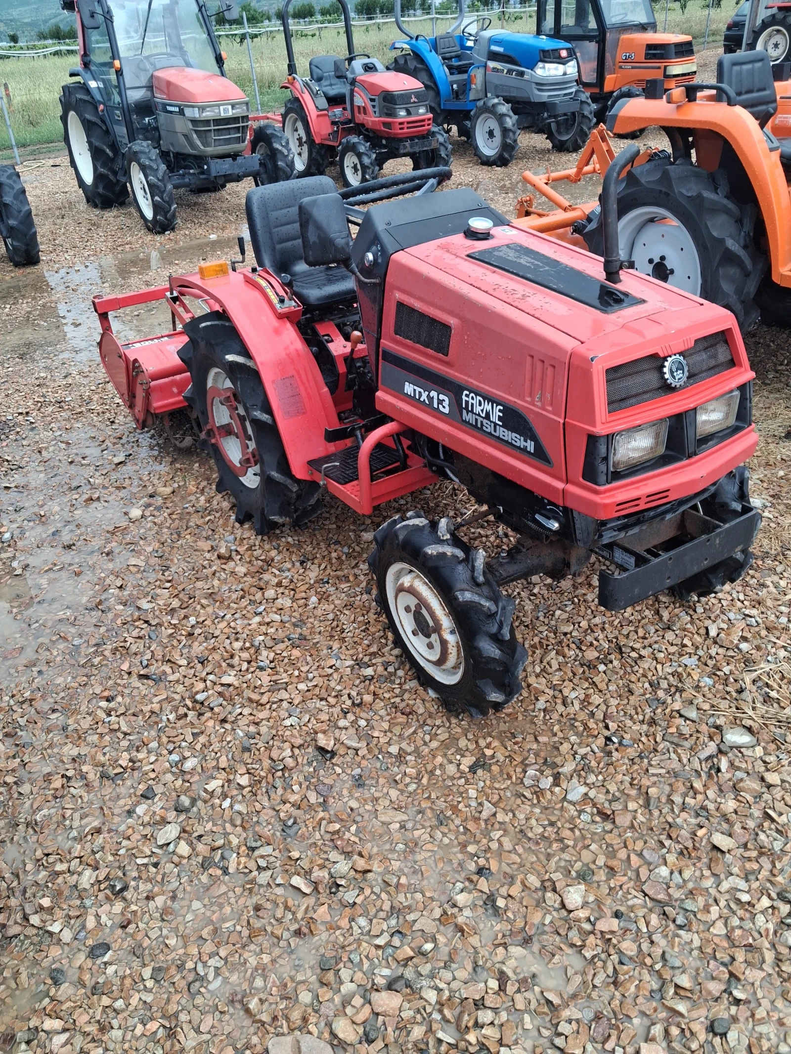 Трактор Kubota СКАЙТРАК , снимка 3 - Селскостопанска техника - 54797449