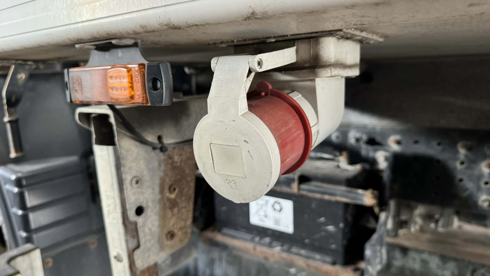 Хладилна каросерия минусова, снимка 11 - Части - 54361670