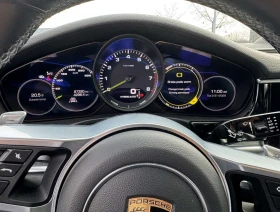 Porsche Panamera * 4 * CARFAX * ПРЕДСТАВИТЕЛСТВО * ПОДГРЕВ * КАМЕРА, снимка 8
