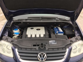 VW Touran 2.0TDI 140kc 7-места, снимка 15