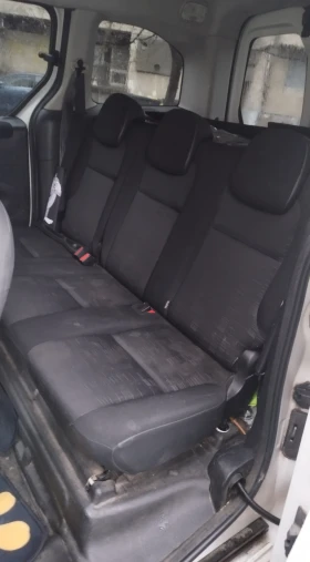 Citroen Berlingo 1.6 HDI - 3600 € / 7040.99 лв. - 55527212 10