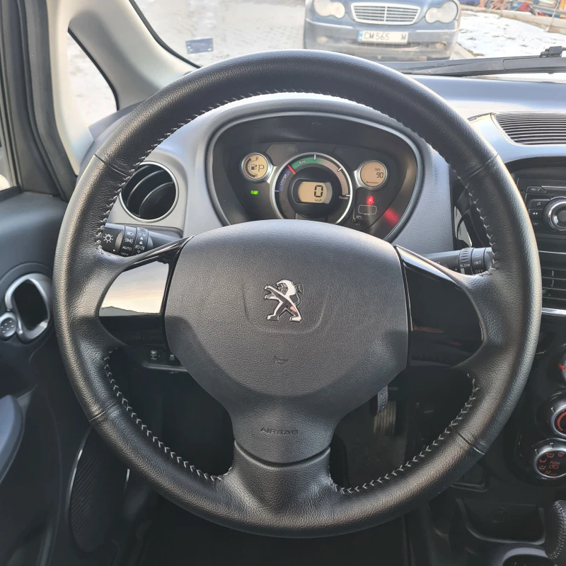 Peugeot iOn 16 kWh / Full Electric, снимка 16 - Автомобили и джипове - 43972444