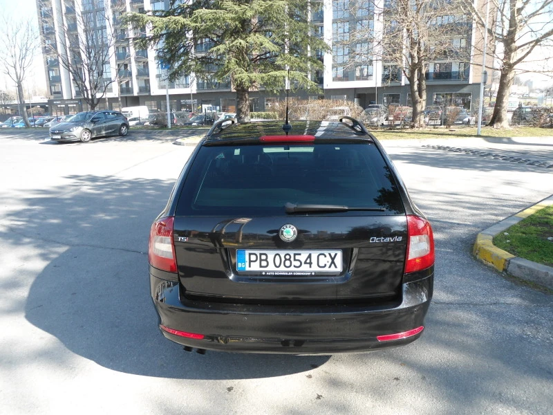 Skoda Octavia 1.8 TSI AVTOMAT, снимка 4 - Автомобили и джипове - 47624993