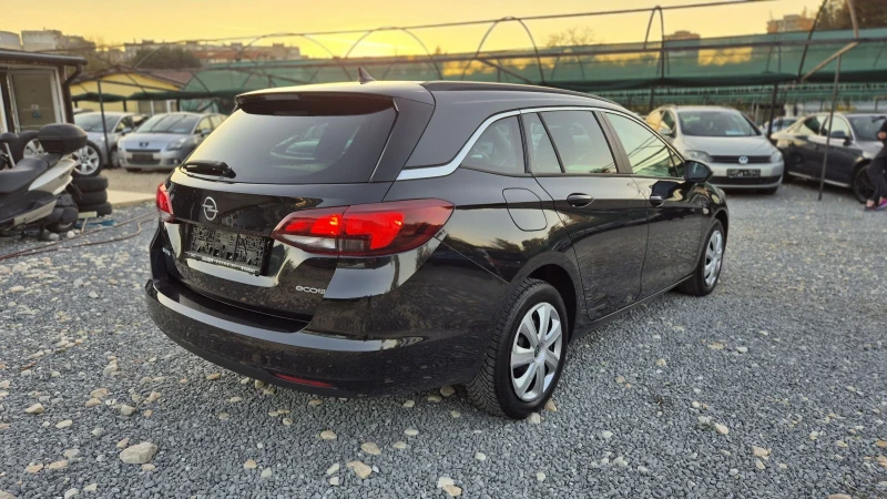 Opel Astra, снимка 8 - Автомобили и джипове - 47601067