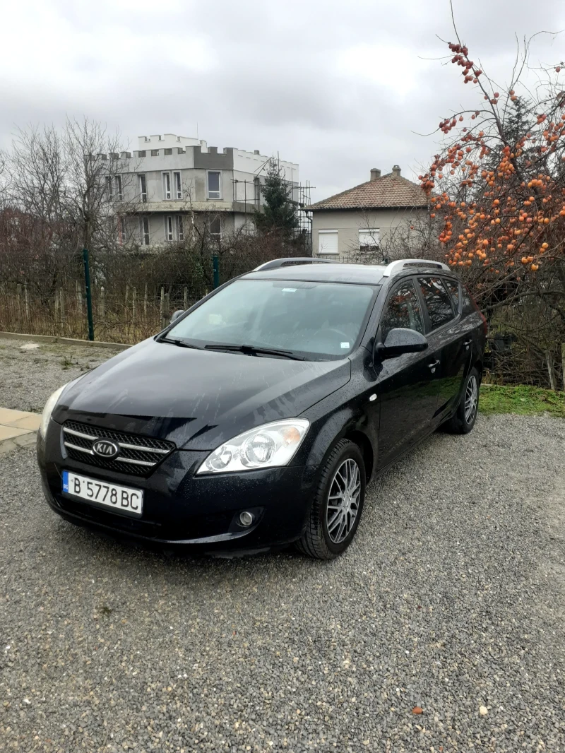 Kia Ceed, снимка 11 - Автомобили и джипове - 48430721