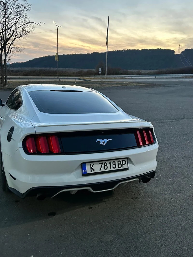 Ford Mustang, снимка 5 - Автомобили и джипове - 49471868