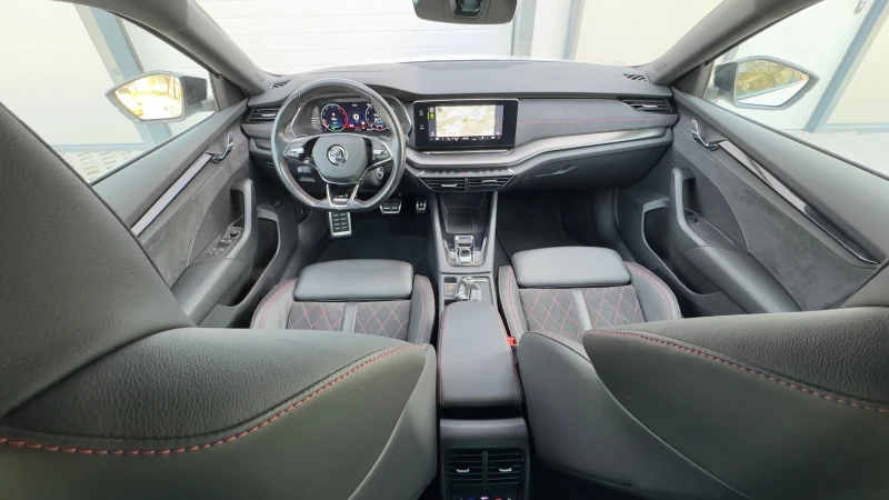 Skoda Octavia VRS Germany, снимка 10 - Автомобили и джипове - 51699280