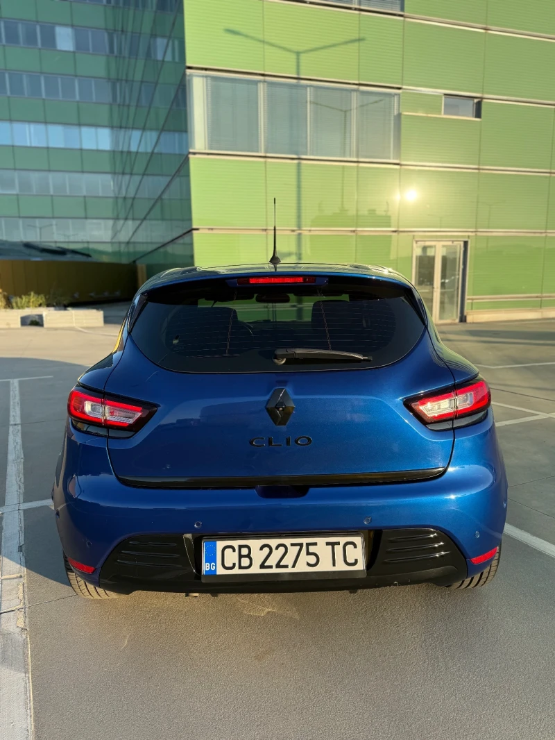 Renault Clio MOSCHINO, снимка 3 - Автомобили и джипове - 51815129