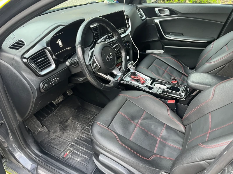 Kia Pro ceed GT Line , снимка 12 - Автомобили и джипове - 52427133