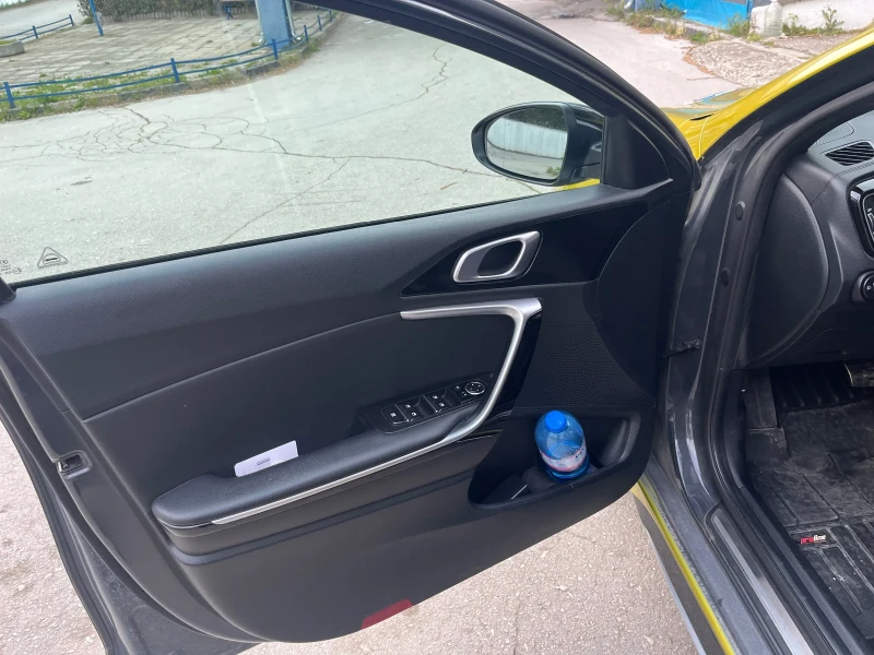 Kia Pro ceed GT Line , снимка 8 - Автомобили и джипове - 52427133