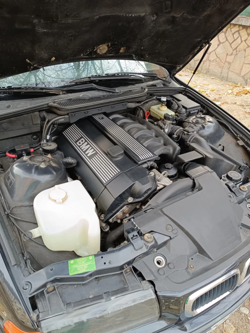 BMW 323 323ti compact, снимка 14 - Автомобили и джипове - 52811113