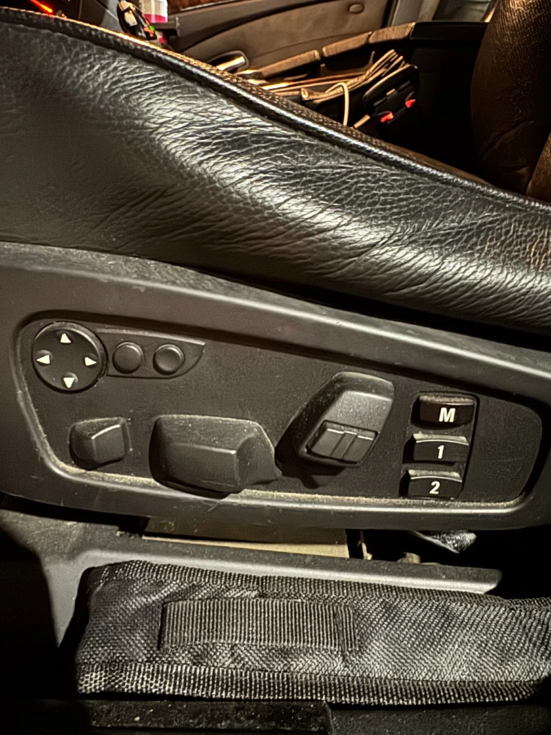 BMW 530 Xdrive, снимка 12 - Автомобили и джипове - 53144569