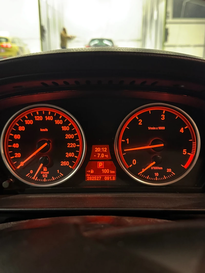 BMW 530 Xdrive, снимка 9 - Автомобили и джипове - 53144569