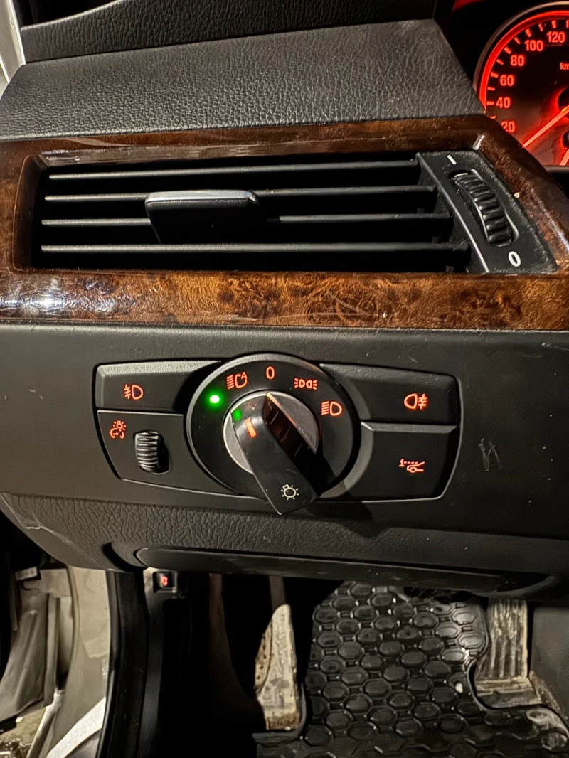 BMW 530 Xdrive, снимка 6 - Автомобили и джипове - 53144569