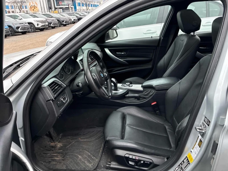 BMW 328 * 328i xDrive * CARFAX * БЕЗ ПЪРВОНАЧАЛНА ВНОСКА, снимка 5 - Автомобили и джипове - 53158883