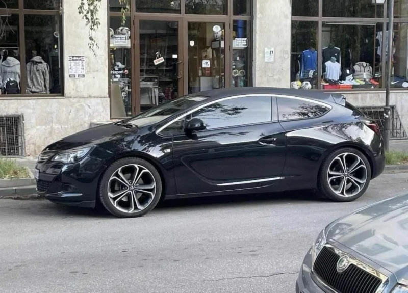 Opel Astra, снимка 2 - Автомобили и джипове - 53288200