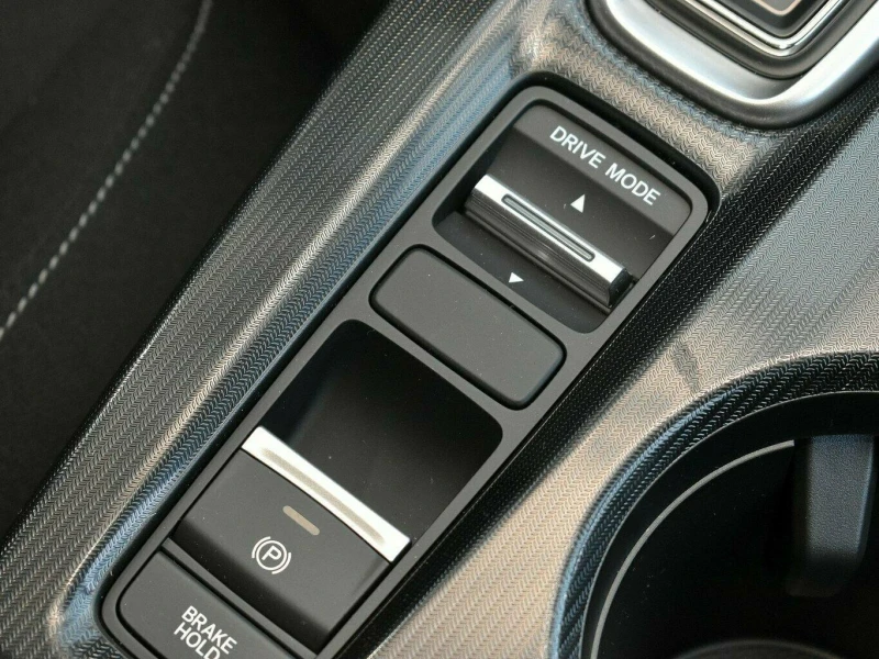 Honda Civic HEV* ELEGANCE* LED* DISTR* CARPLAY* , снимка 9 - Автомобили и джипове - 53381182