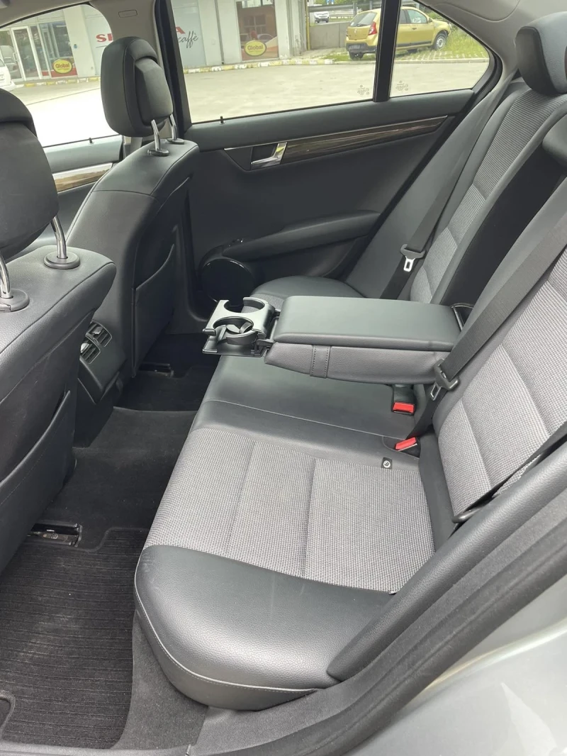 Mercedes-Benz C 200 c200 kompressor avantgarde, 184 к.с, снимка 11 - Автомобили и джипове - 53596859