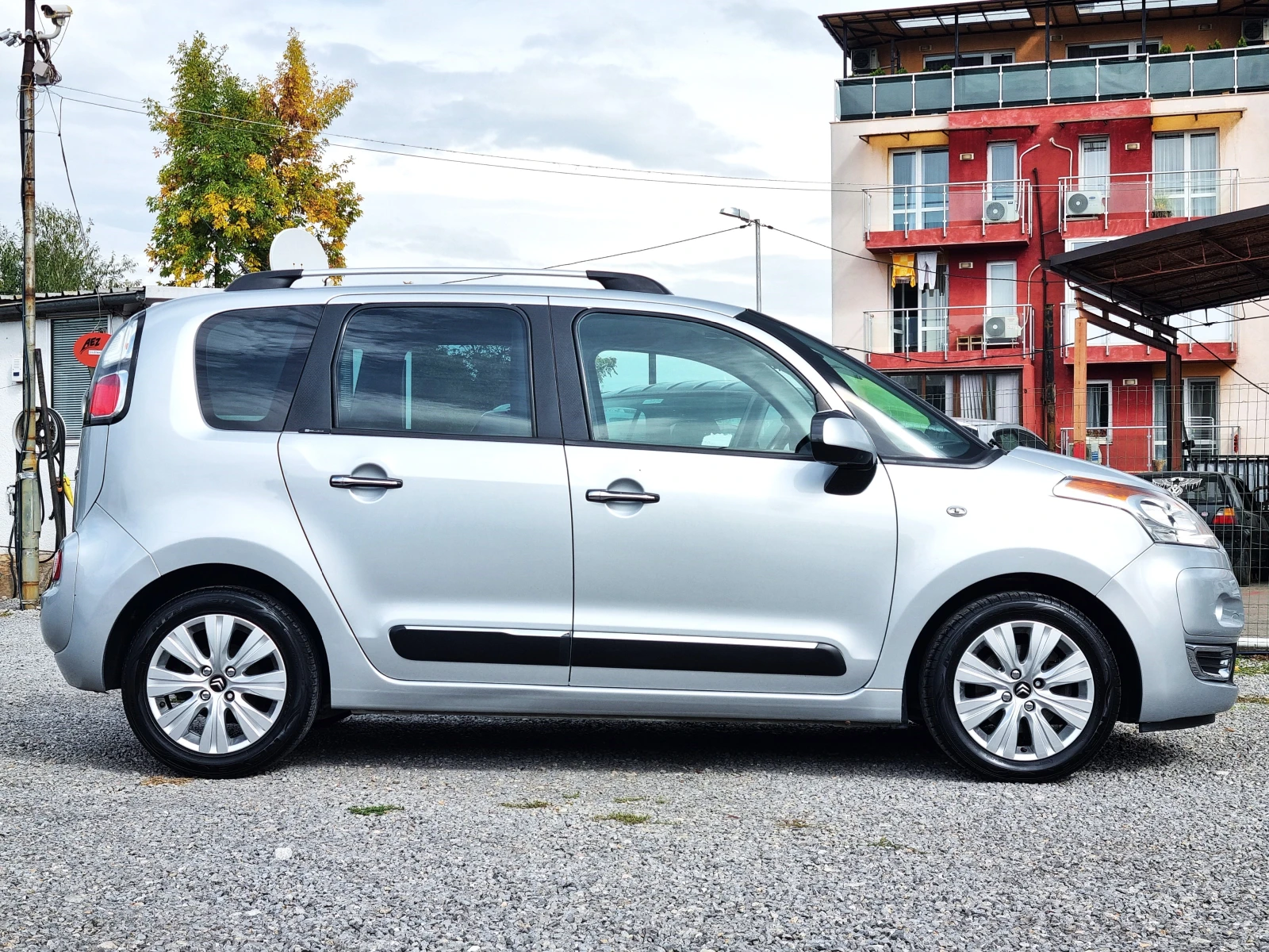 Citroen C3 Picasso 1.6 EURO 5 - изображение 8